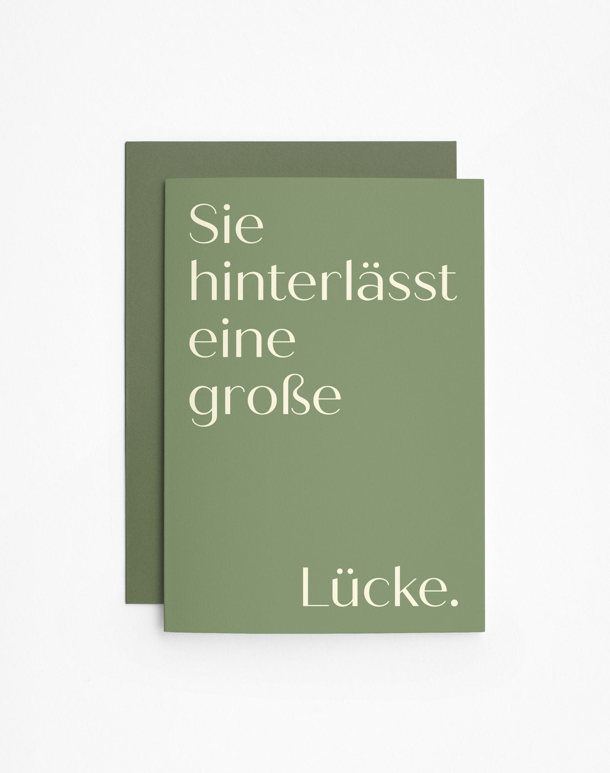 Beileidskarte „Sie hinterlässt eine große Lücke.“ inkl. passendem Umschlag von heartfelt paper & co.
