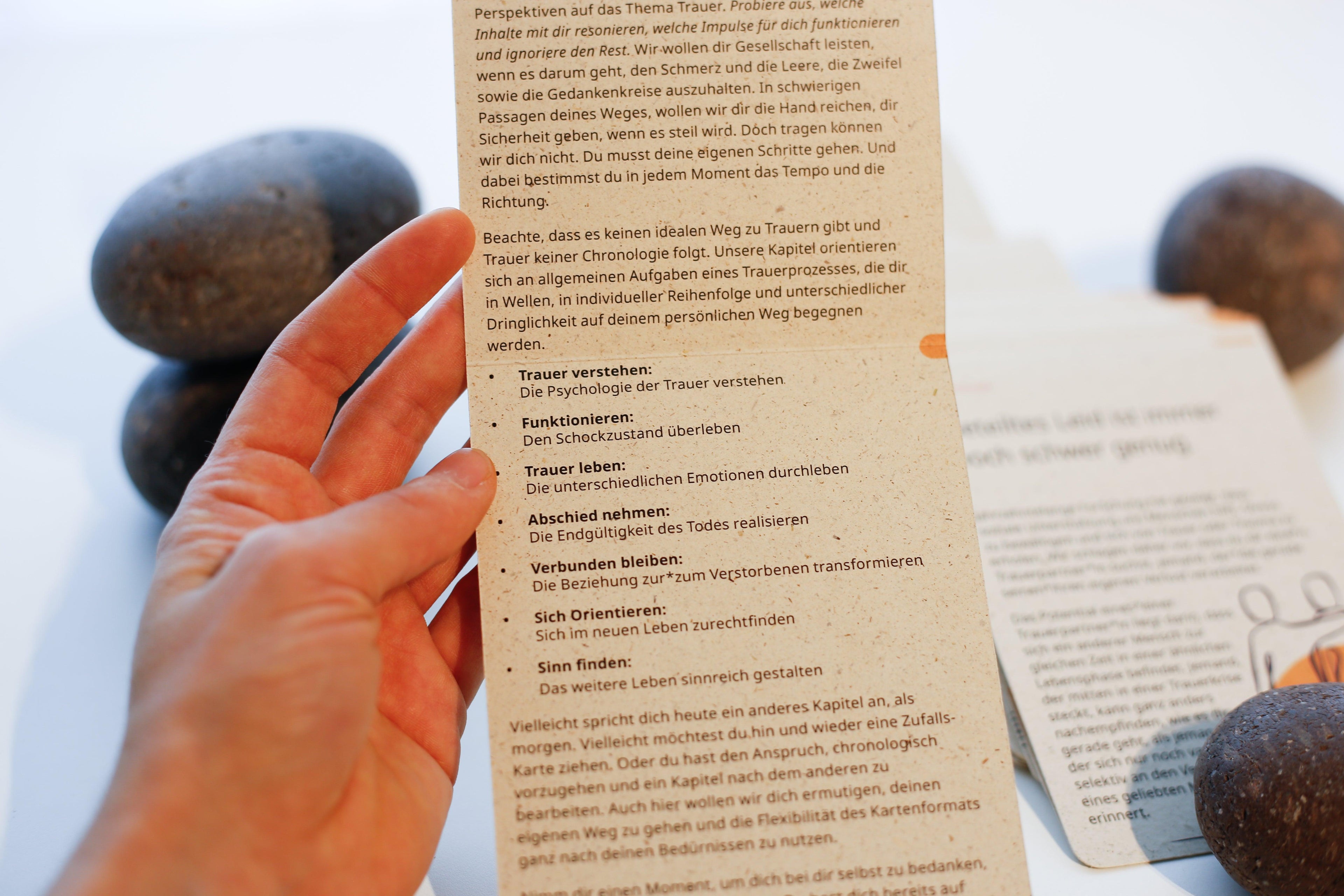 Gedenkimpulse | Trauerkarten als sinnvolles Trauergeschenk |Trauerbegleitung im Kartenformat | Beileid wünschen | Trauerhilfe | Trauerbewältigung - GEDENKEN SCHENKEN