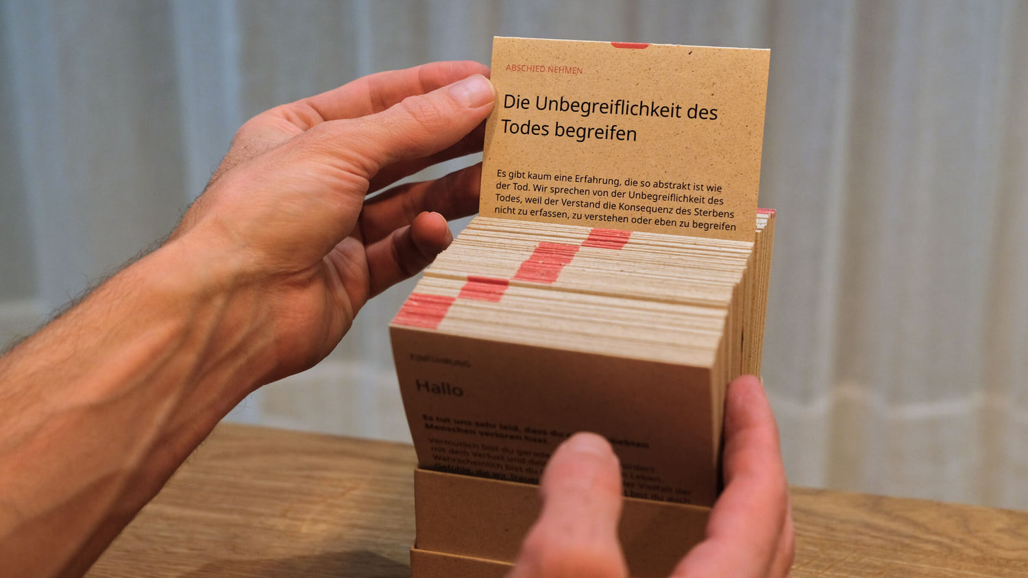 108 Gedenkimpulse: Trauerbegleitung im Kartenformat als Trauergeschenk